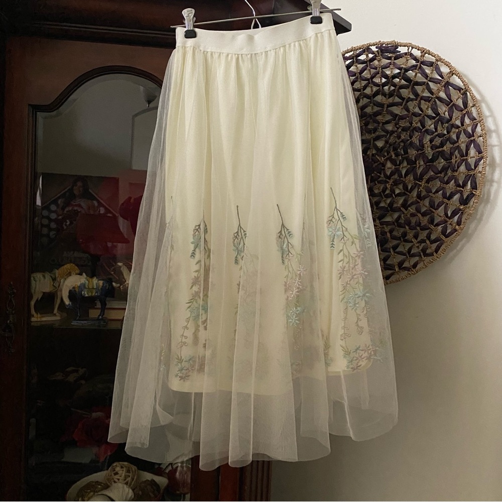 Floral Embroidered Mesh Layered Midi Skirt sz S Fairy Cottage Festival Whimsy - Picture 2 of 5